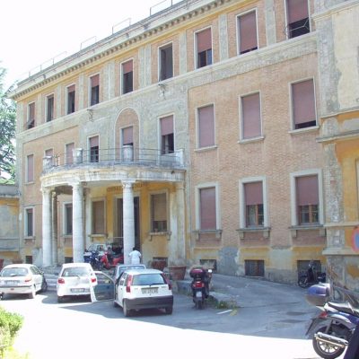 7. L'ospedale sanatoriale di Siena, inaugurato nel 1935 e intitolato all'igienista Achille Sclavo